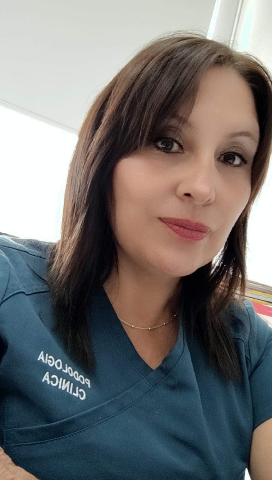 Jaqueline Aedo Mena, podóloga clínica y TENS